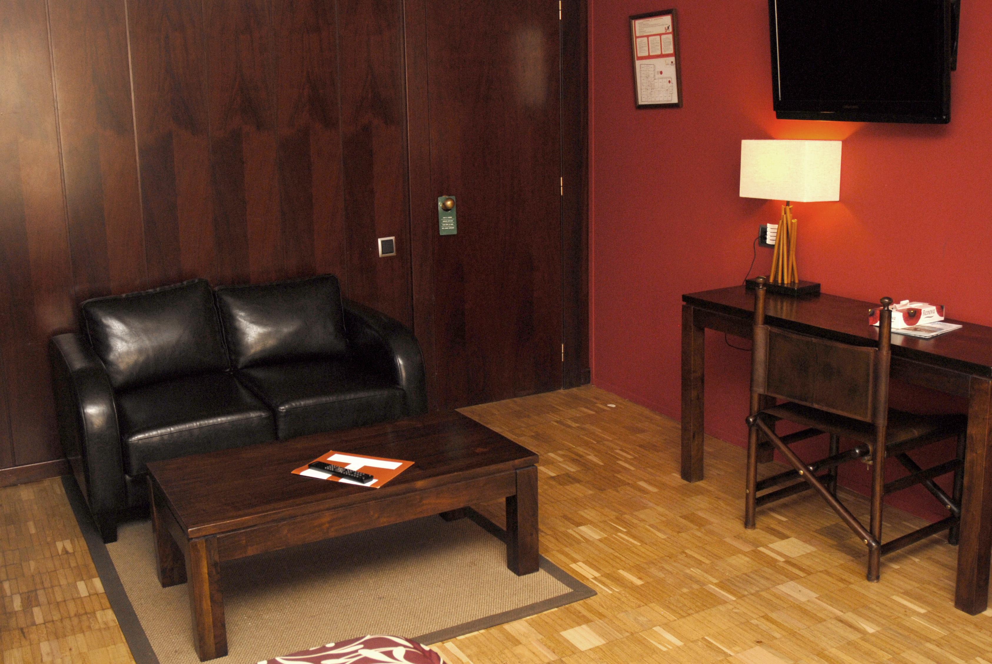 Lauria Hotel 3*