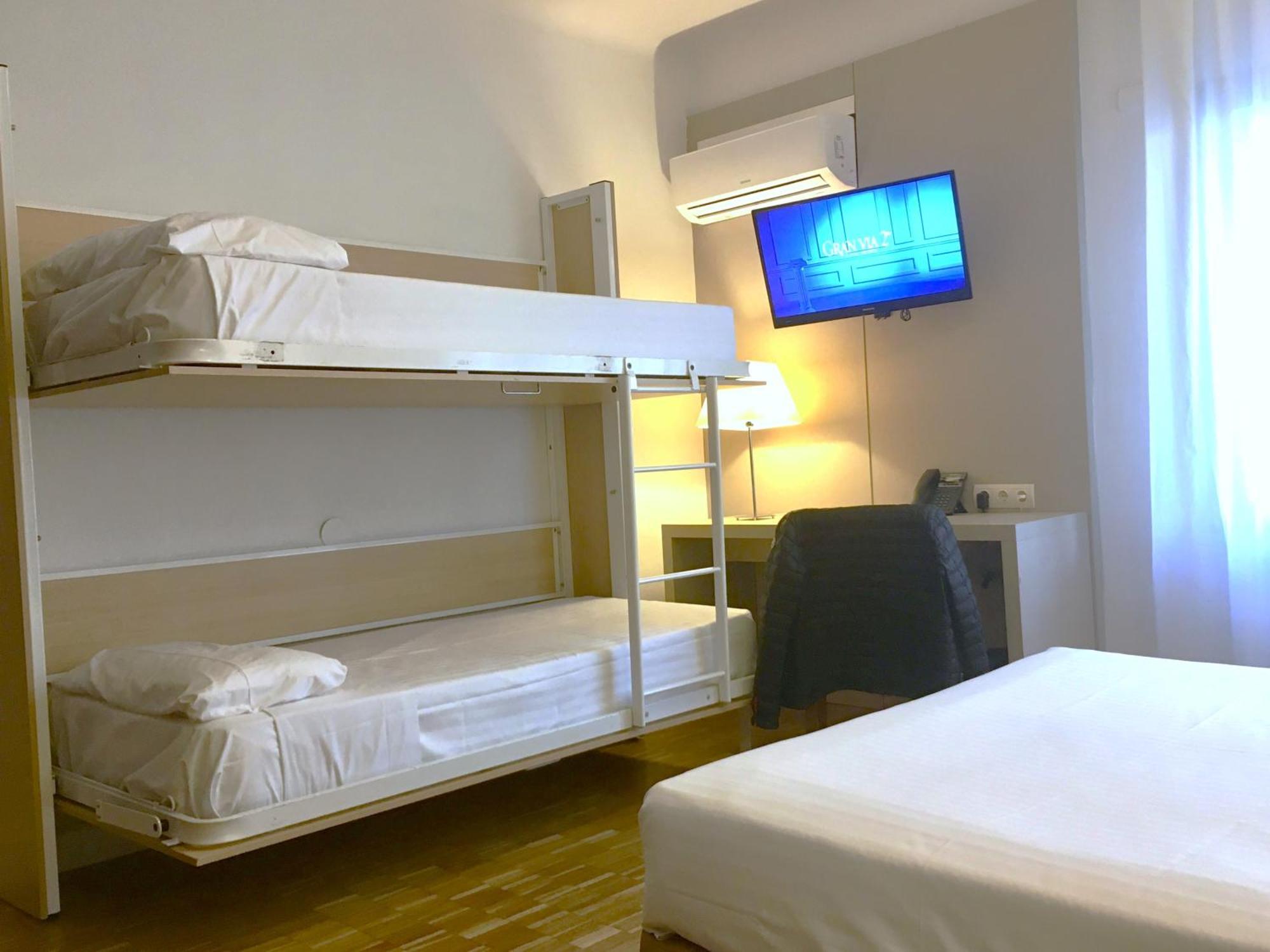 Lauria Hotel 3*